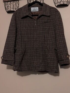 Character Suburban Wear Women's Tweed Wool Blazer